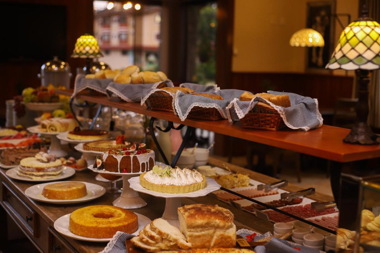 Hotel Pousada Kaster Gramado Buitenkant foto