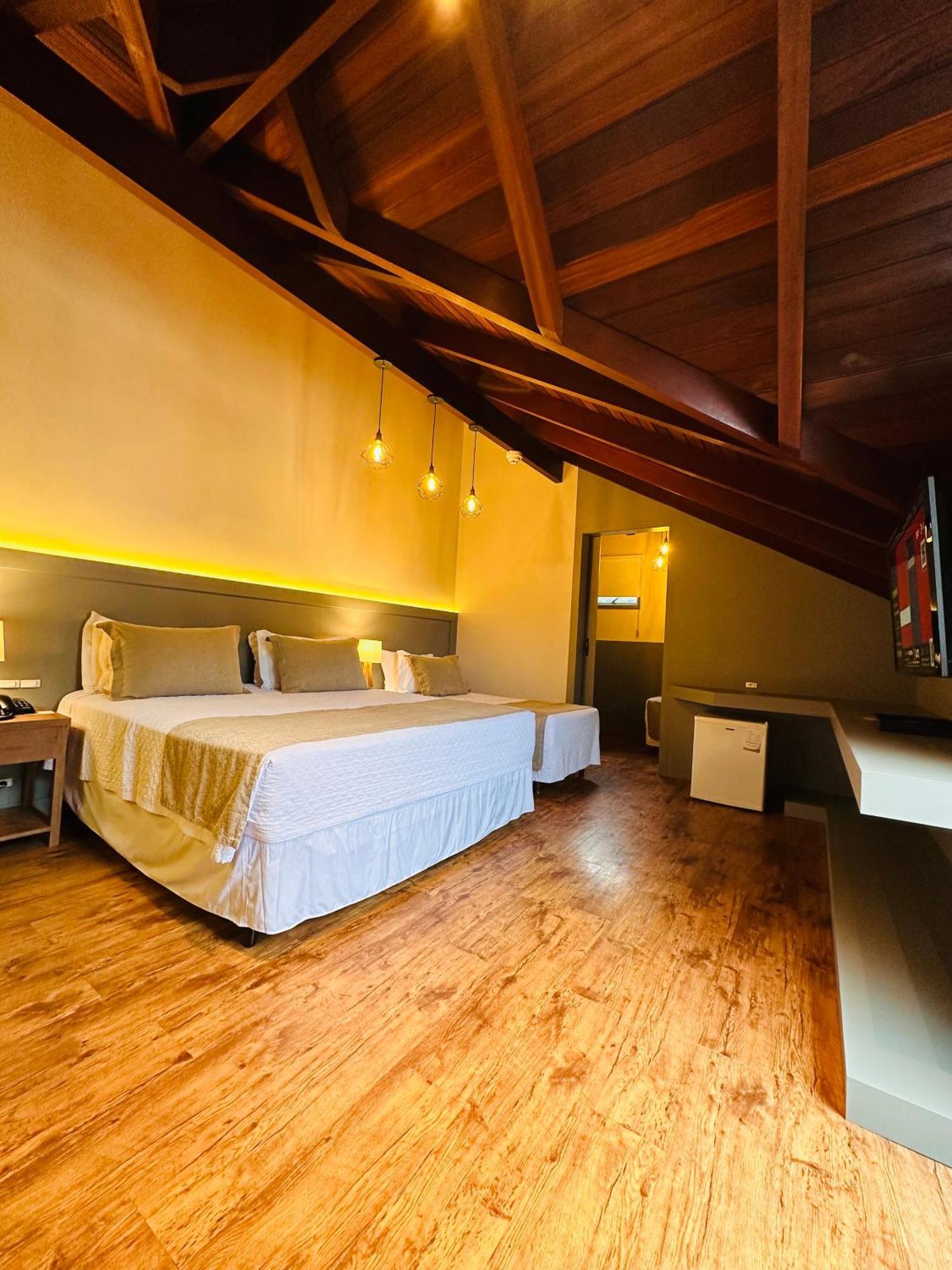 Hotel Pousada Kaster Gramado Buitenkant foto